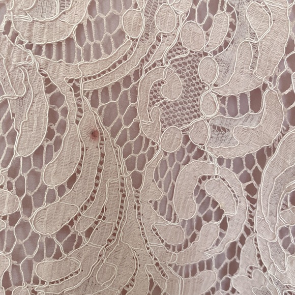 Burberry Lace Cocktail Dress. Size 8 US - Picture 3 of 10